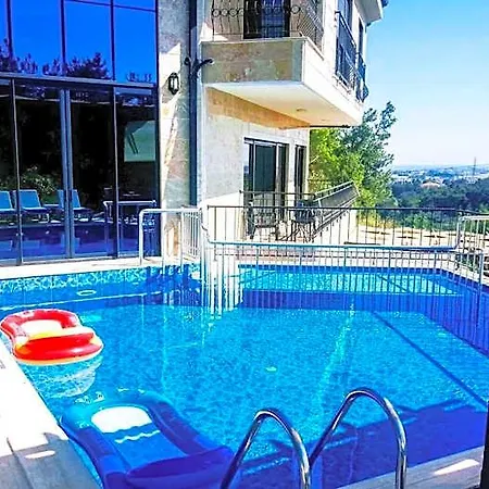 Villa15 5* مانافجات